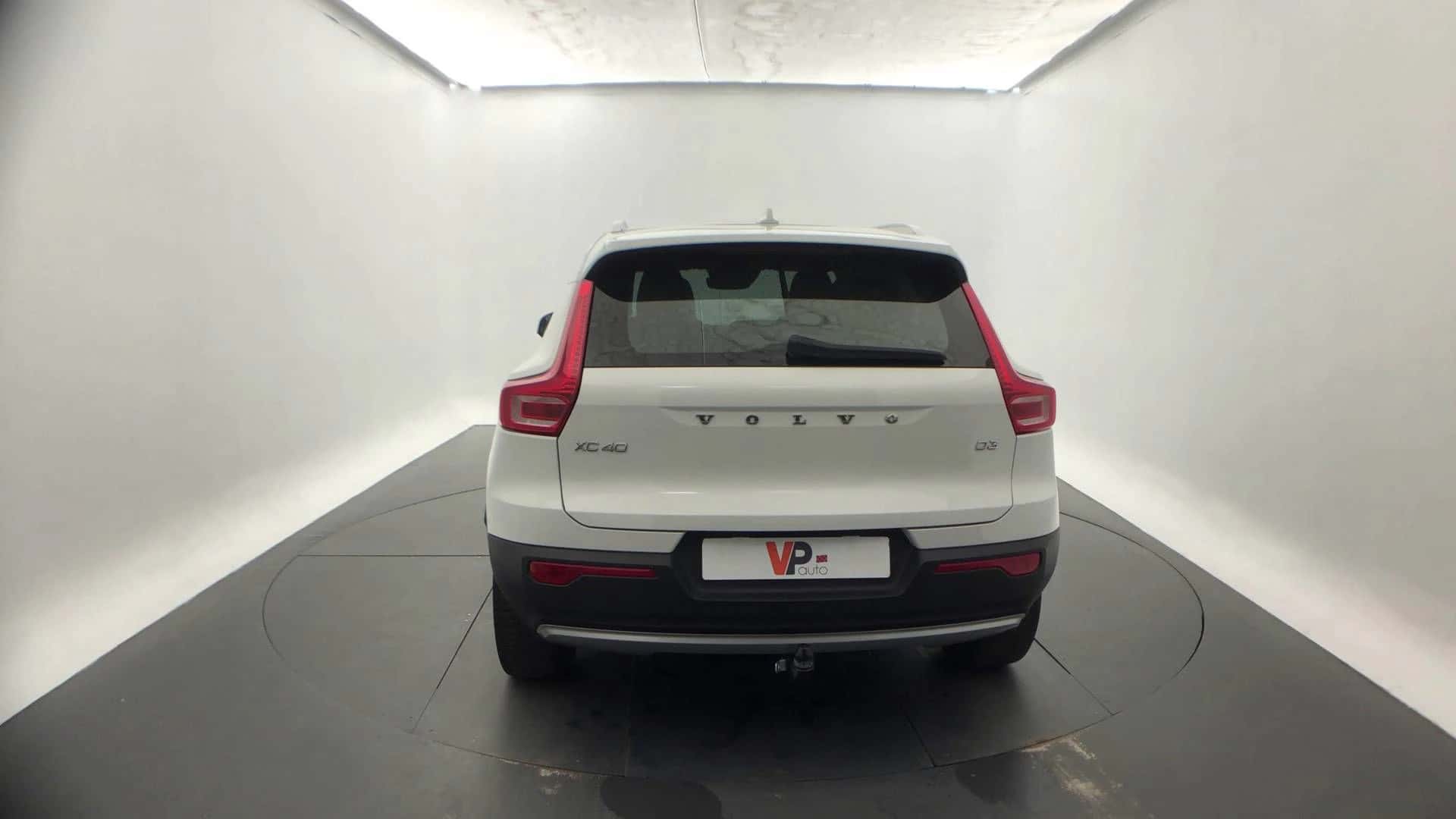 XC40 D3 AdBlue 150 ch Geartronic 8, VOLVO · 2020 · 176 604 km · Diesel à Miramas — photo 1