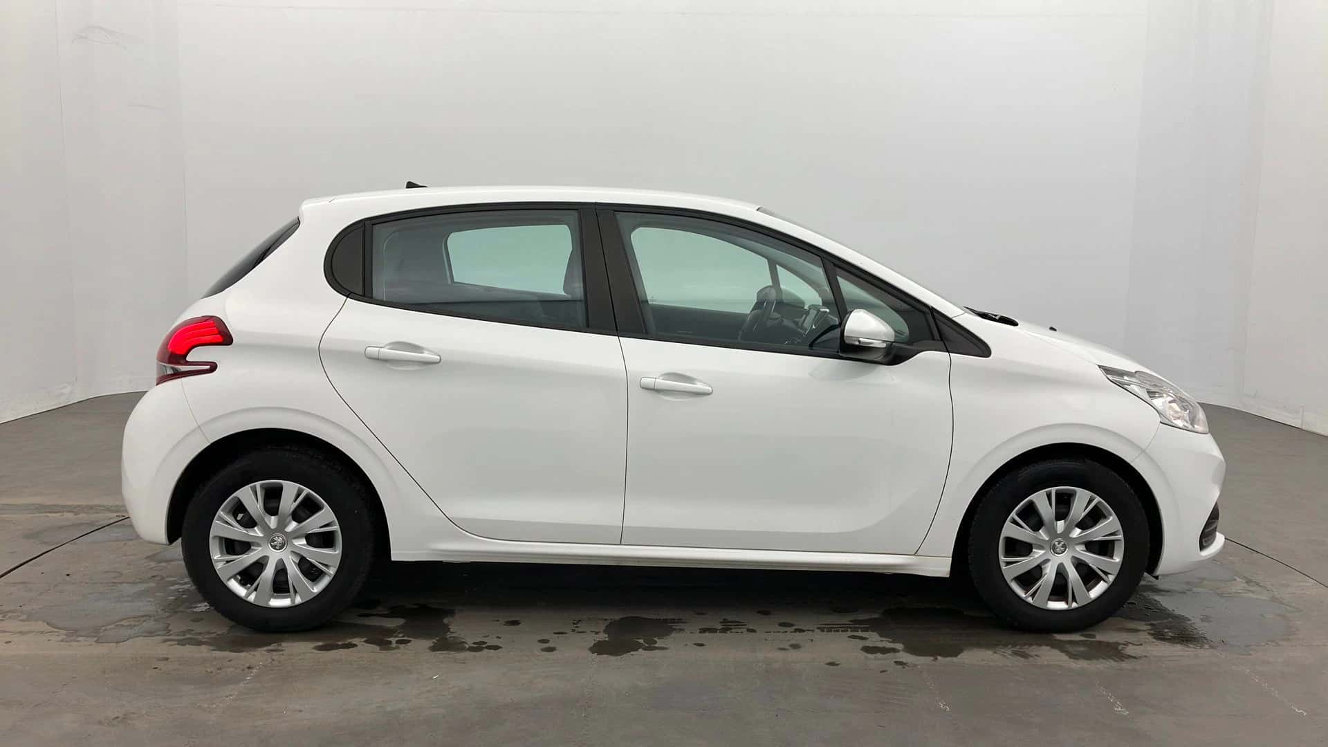 208 AFFAIRE PURETECH 82 S&S BVM5, PEUGEOT · 2019 · 51 778 km · Essence à Vertou — photo 1