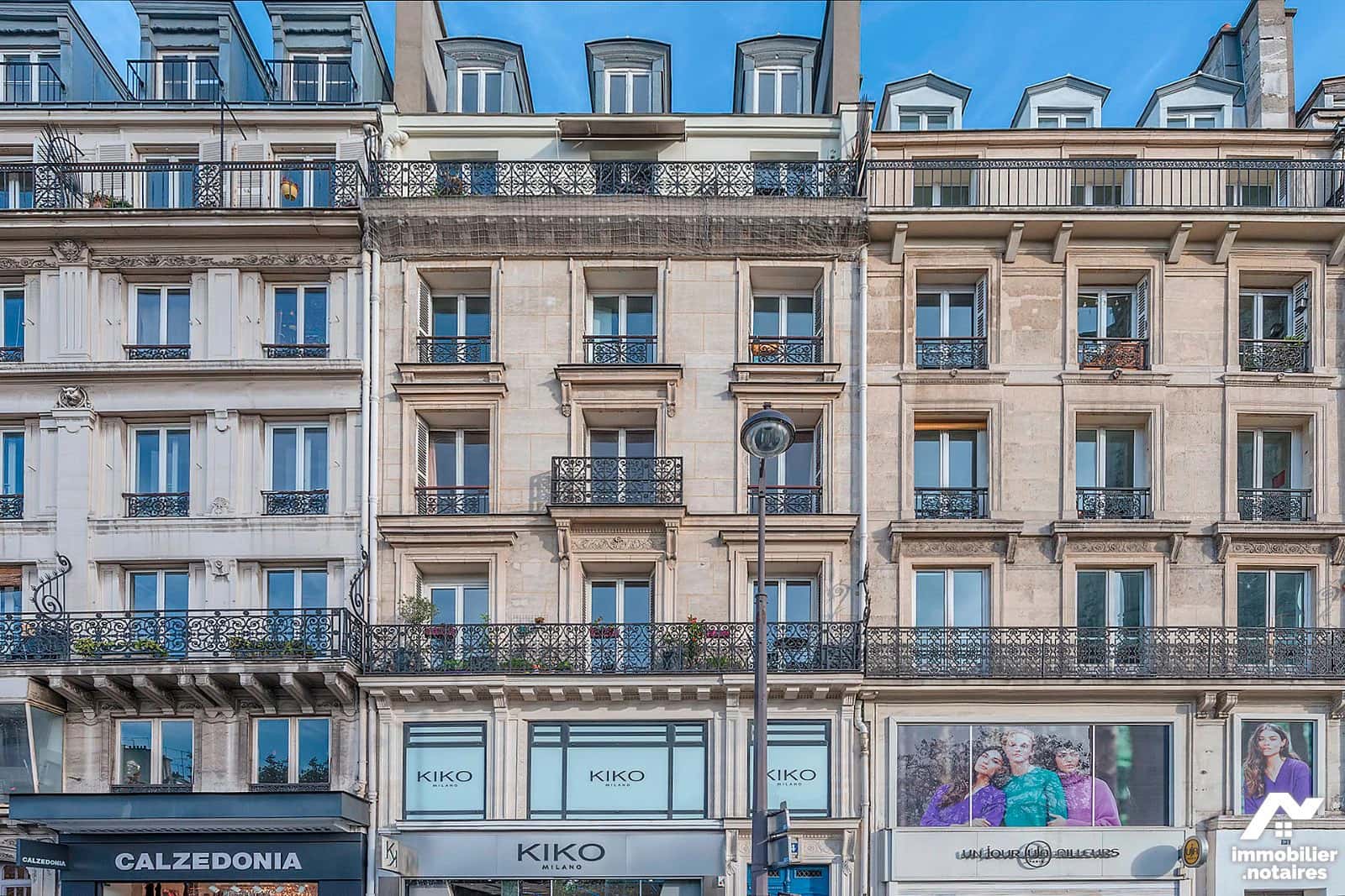 Un appartement T3 de 44 m² à Paris, Paris · 44.00 m² · 3 pièces à Paris — photo 1