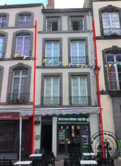 Appartement à Riom (63), Riom à Riom — photo 1
