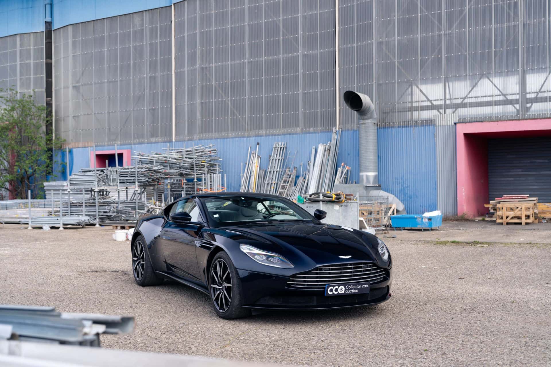 2017 – Aston Martin DB11 V12 Launch Edition La DB…