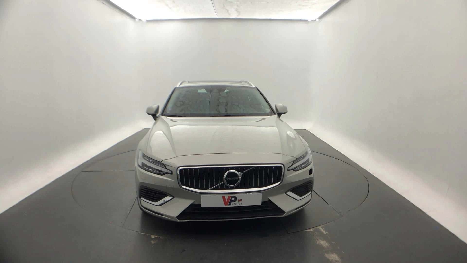 V60 T6 AWD Recharge 253 ch + 145 ch Geartronic 8, VOLVO · 2021 · 45 501 km · Hybride à Miramas — photo 1
