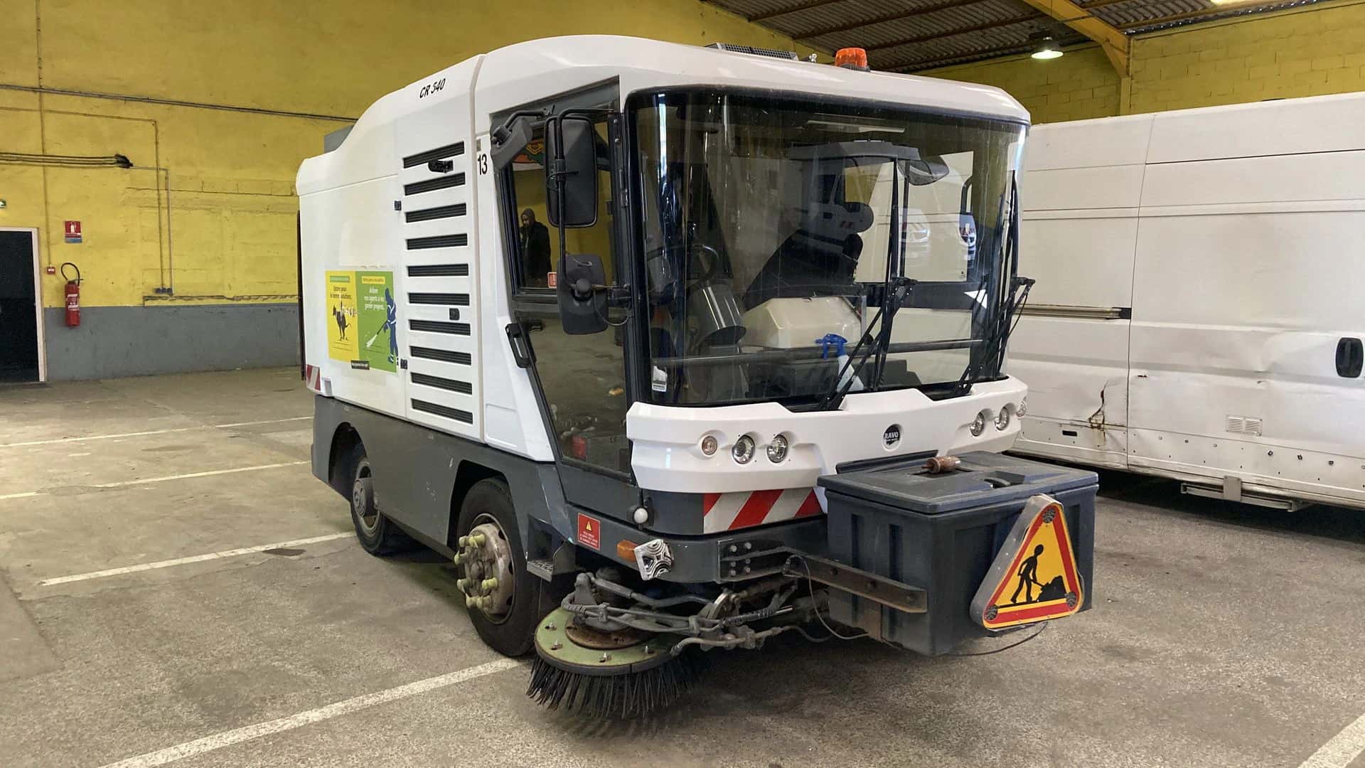 BALAYEUSE COMPACTE RAVO CR 540 112 kW, MATHIEU · 2013 · 9129 km à Vertou — photo 1