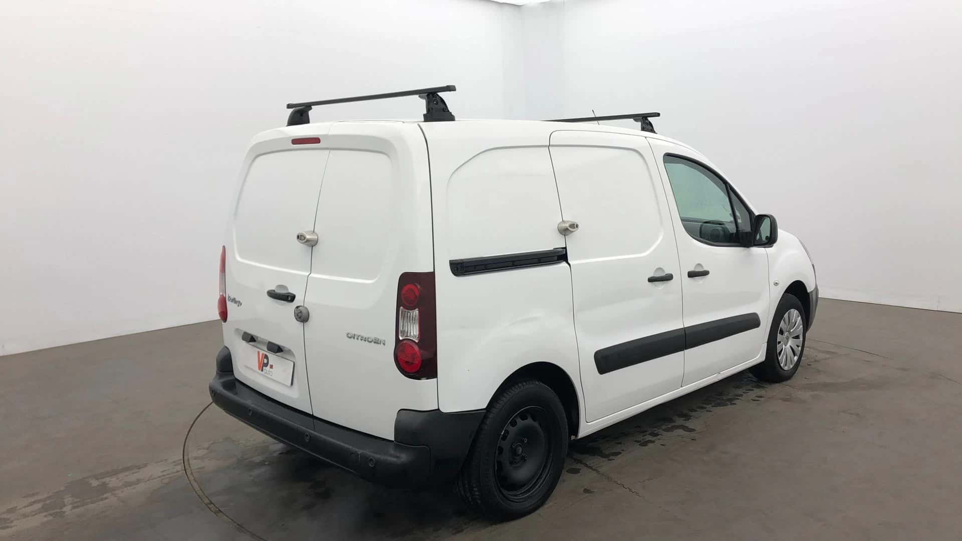 BERLINGO M BLUEHDI 75, CITROEN · 2018 · 129 524 km · Diesel à Caudan — photo 1