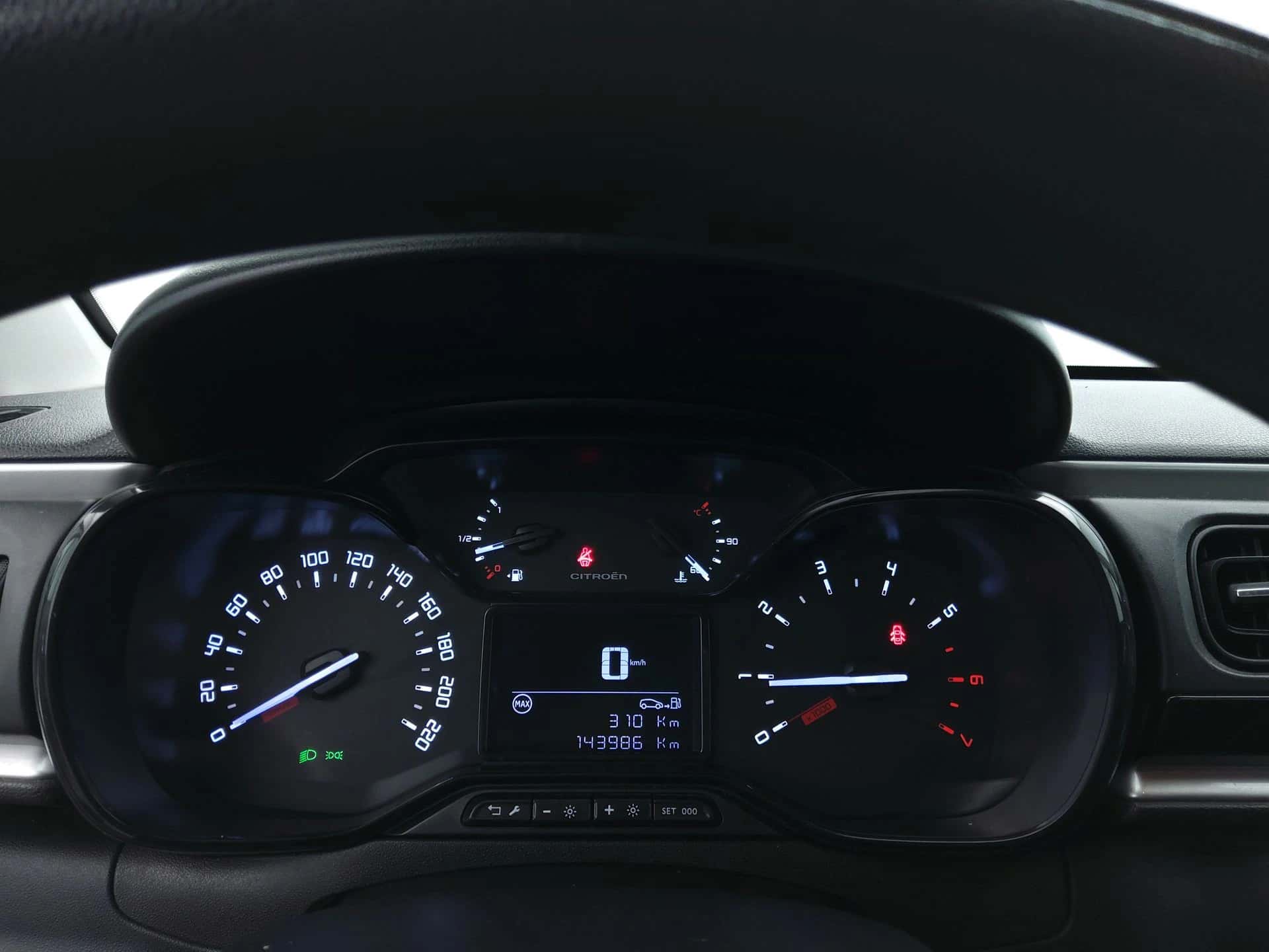 C3 BlueHDi 100 S&S BVM6, CITROEN · 2020 · 143 991 km · Diesel à Colombier-Saugnieu — photo 1