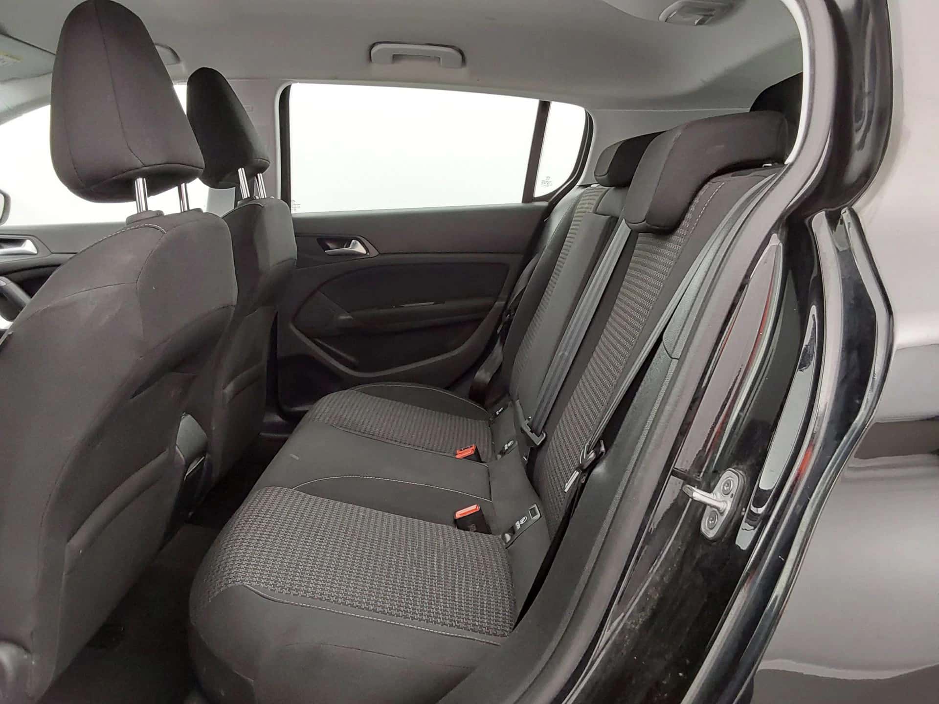 308 BlueHDi 130ch S&S EAT8, PEUGEOT · 2019 · 146 083 km · Diesel à Valenton — photo 1