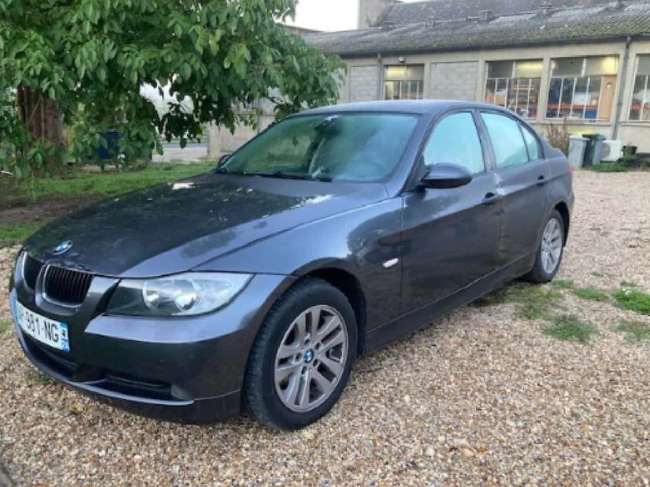 BMW Série 3 année 2006 ayant 223837 km au compteur