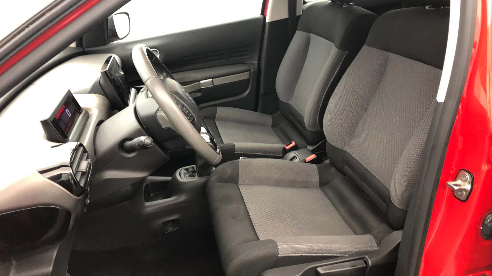 C4 Cactus PureTech 82, CITROEN · 2014 · 95 690 km · Essence à Vertou — photo 1
