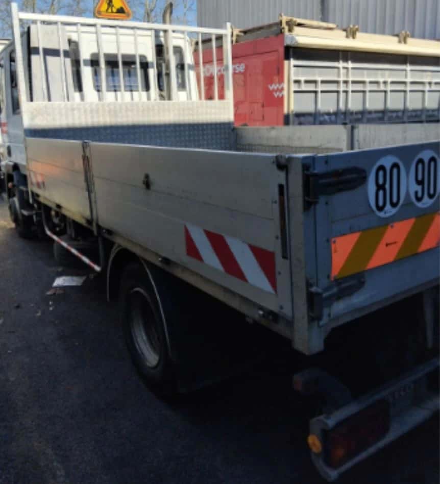 Camion Iveco diesel avec 156680 km au compteur, IVECO · 2008 · 156 680 km · Diesel — photo 1