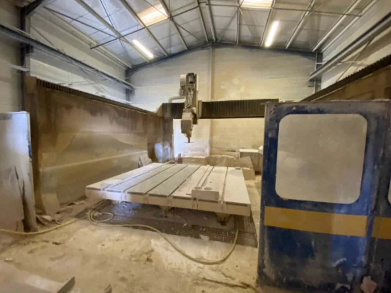 Centre d'usinage OMAG MILL5