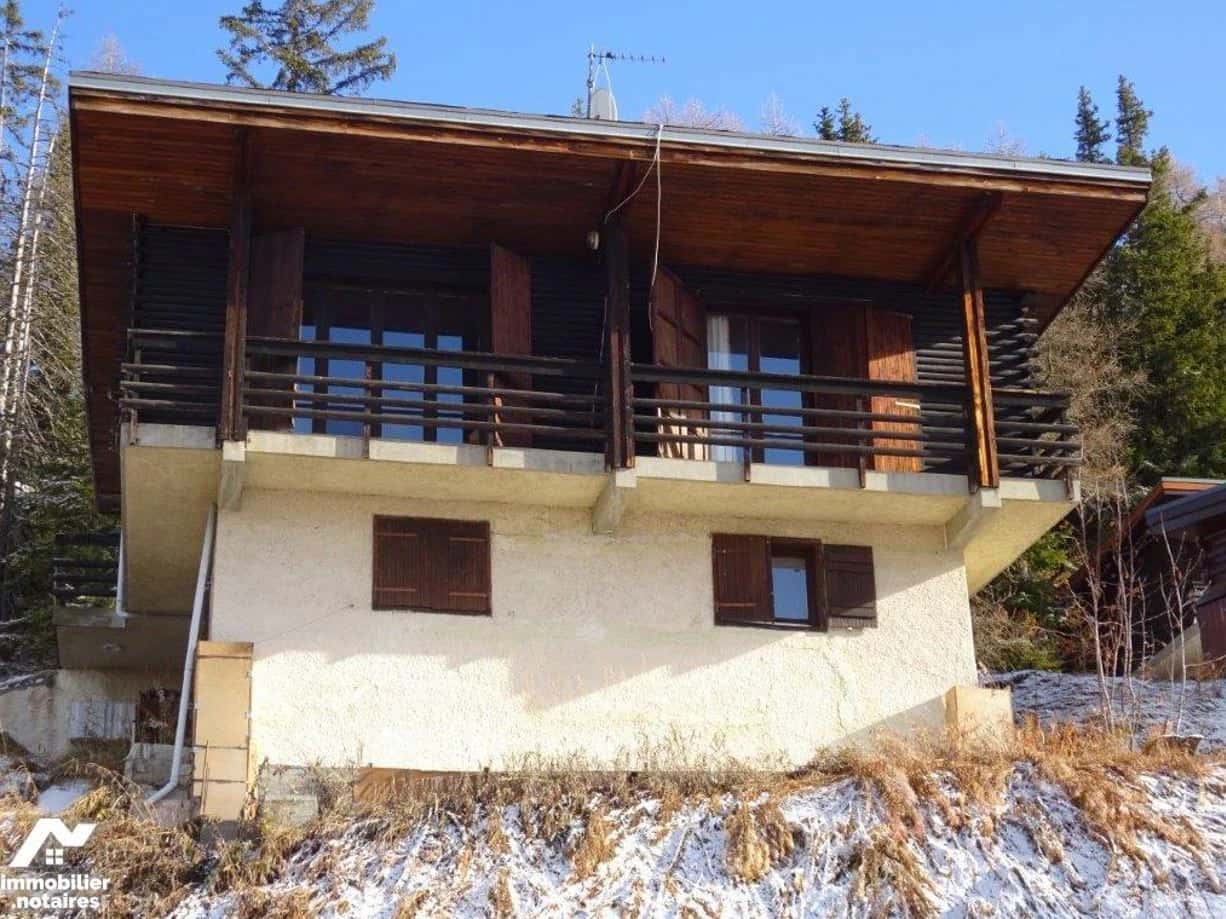 Chalet T8 de 125 m² à La Plagne, 125.00 m² · 8 pièces à Annecy — photo 1