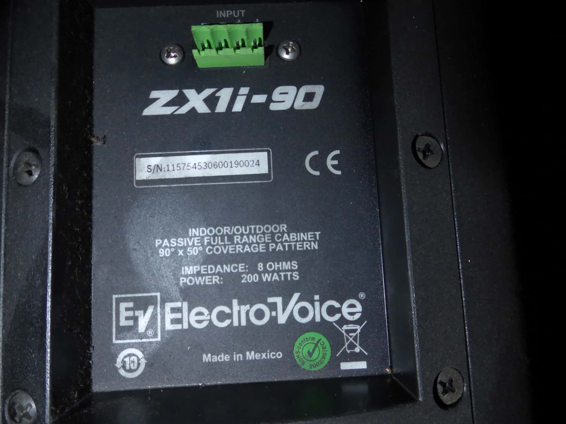 Cinq « twitters » ELECTRO VOICE