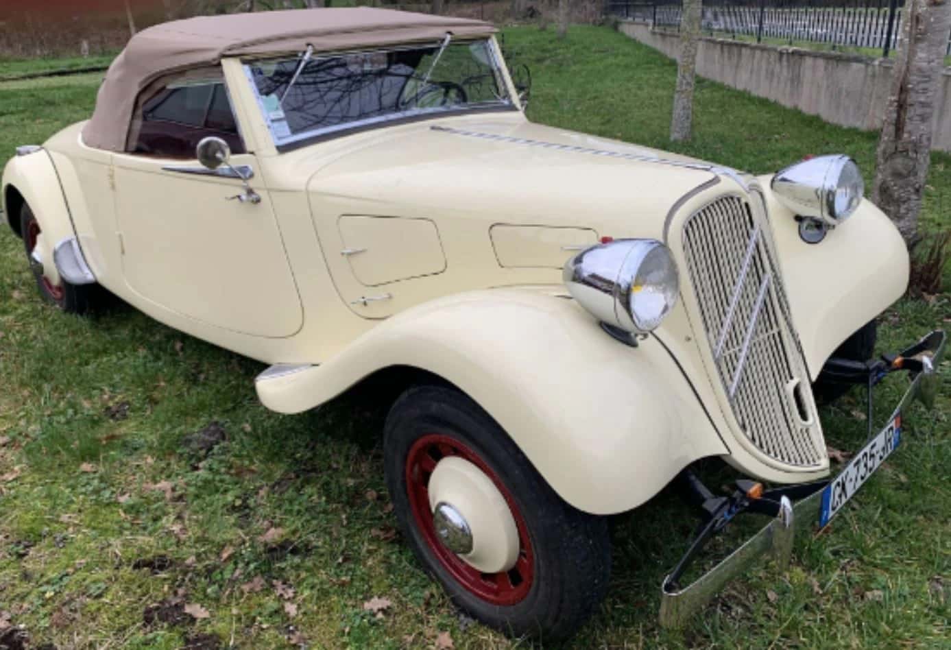 Citroën Traction 11 B Cabriolet année 1937