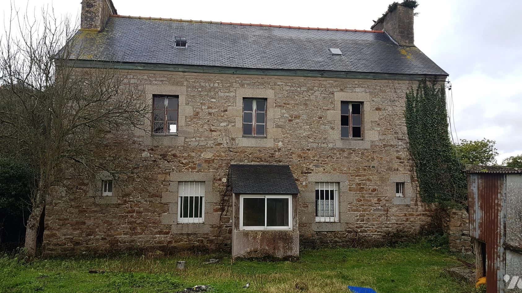 Un corps de ferme de 5074 m² à Plourivo, Plourivo · 50.00 m² · 6 pièces à Plourivo — photo 1