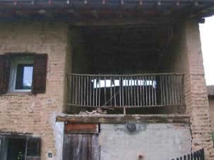 Corps de ferme de 120m² à Viriville (38), Viriville · 120.00 m² · 229 €/m² à Viriville — photo 1