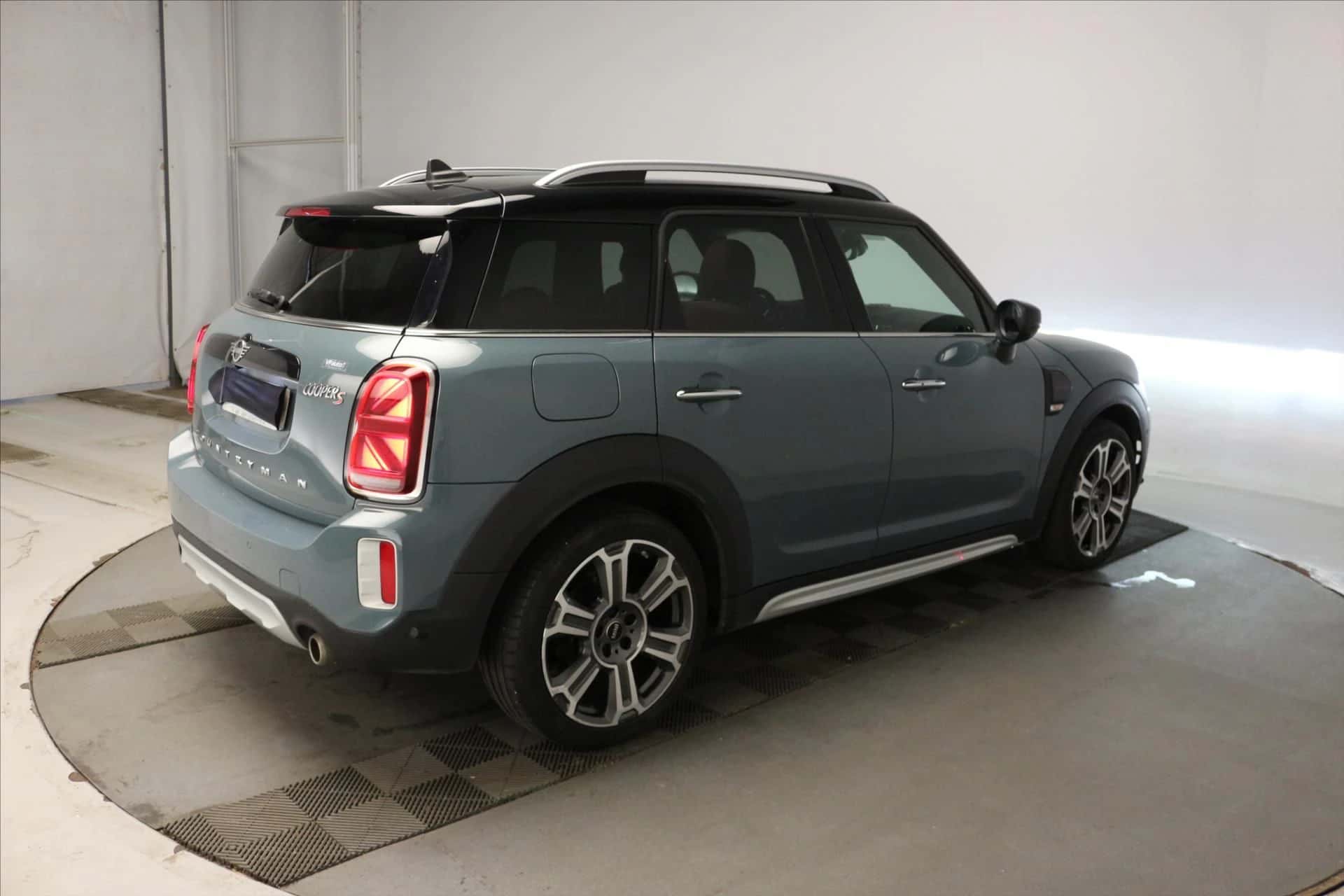 Countryman 178 ch BVA7, MINI · 2021 · 102 788 km · Essence à Caudan — photo 1