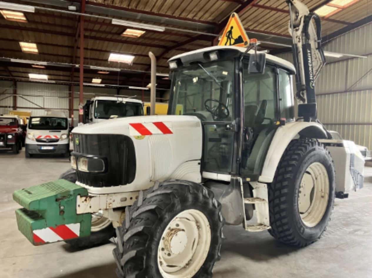 M6120 4X4 4 CYL 4.5L