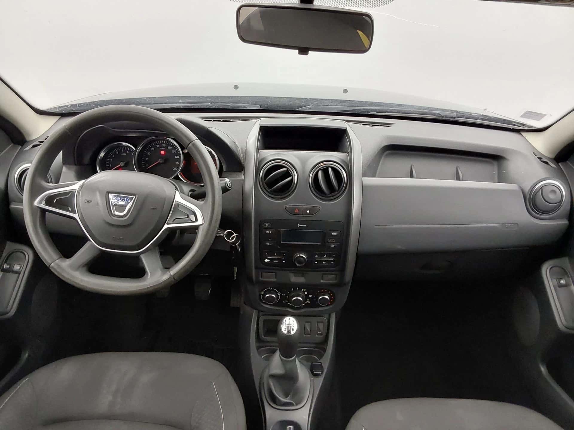 Duster SCe 115 4x2 Silver Line, DACIA · 2017 · 185186 km · Essence à Valenton — photo 1