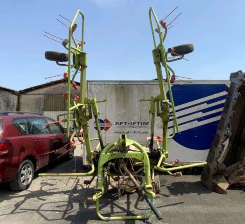 Faneuse rotative CLAAS VOLTO 670