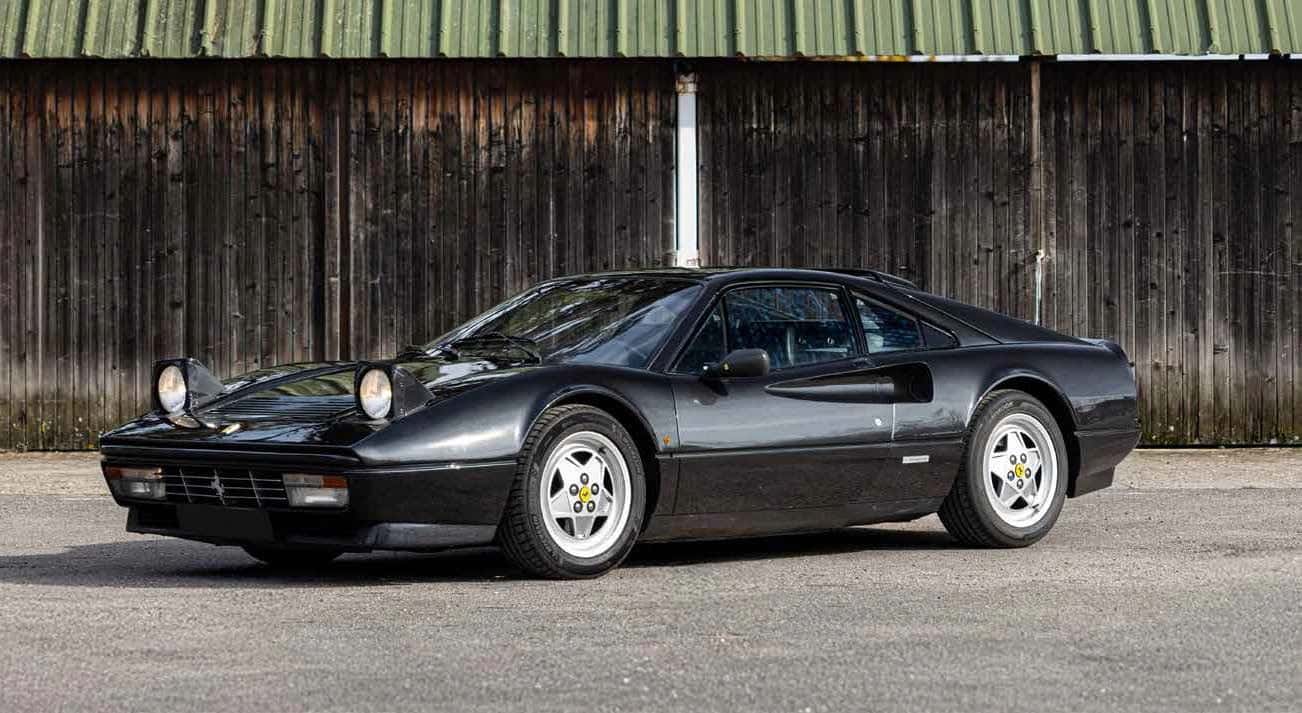 FERRARI, 328, 1988, FERRARI · 1988 à Paris — photo 1