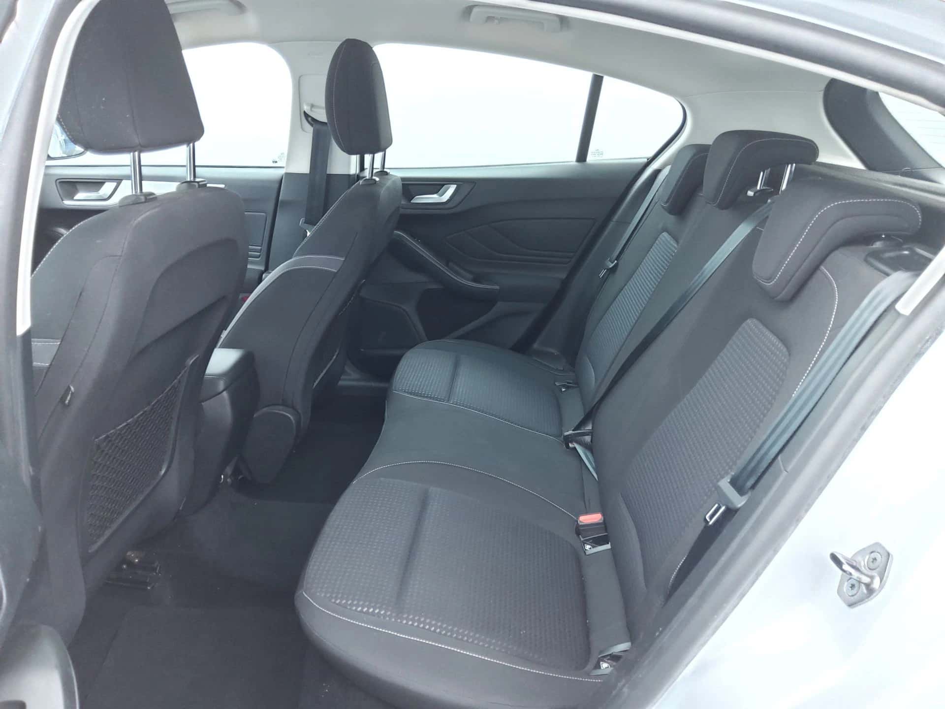 FORD FOCUS, FORD · 2019 · 184215 km · Essence à Colombier-Saugnieu — photo 1