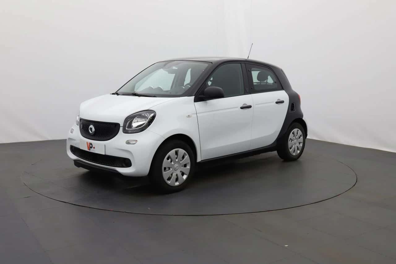 Forfour 0,82 ch Electrique BVA1 Pure, SMART · 2019 · 45874 km · Electrique à Bassens — photo 1