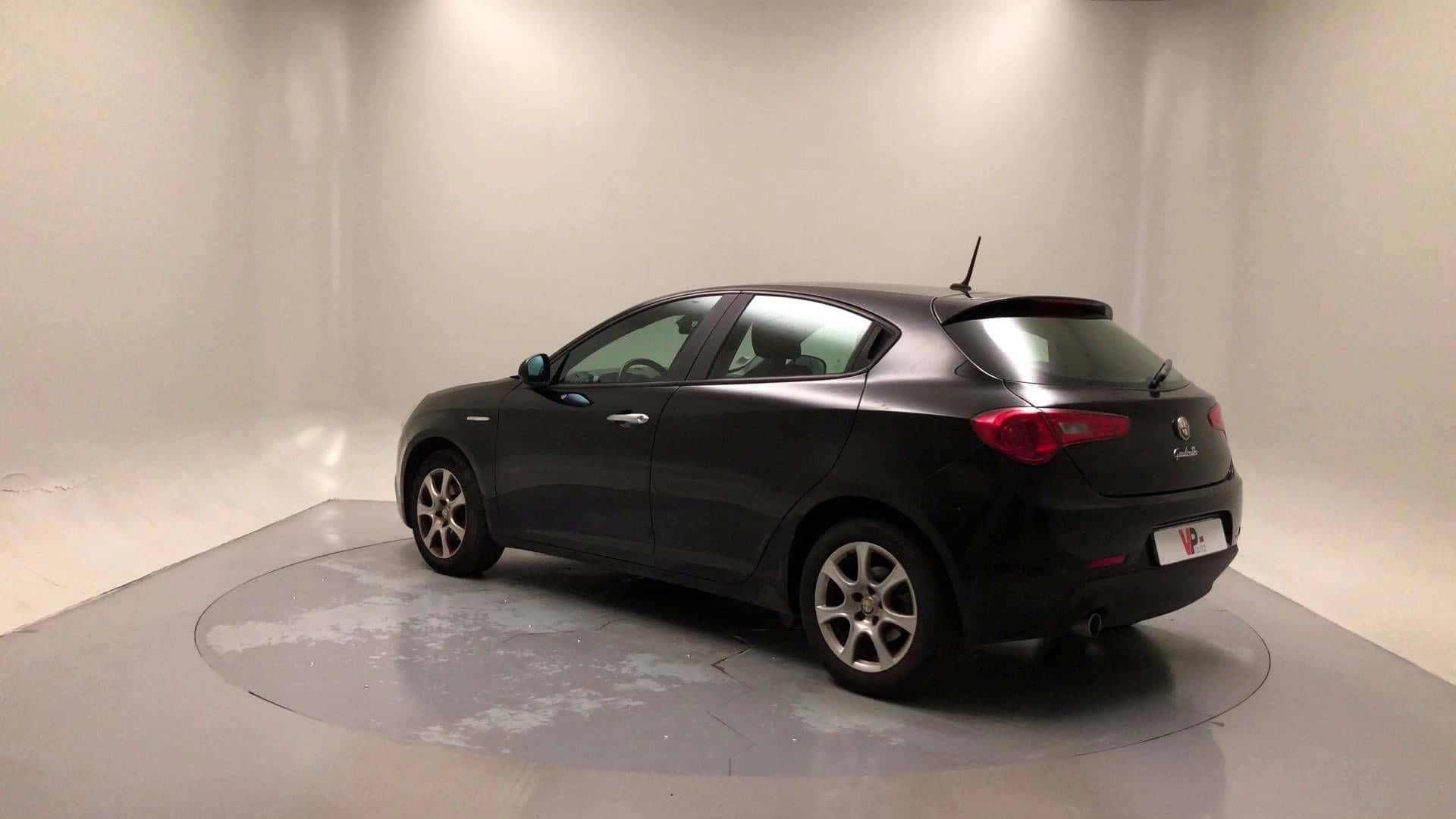 Giulietta 1.6 JTDm 105 ch S&S Impulsive, ALFA ROMEO · 2011 · 163923 km · Diesel à Wavrin — photo 1