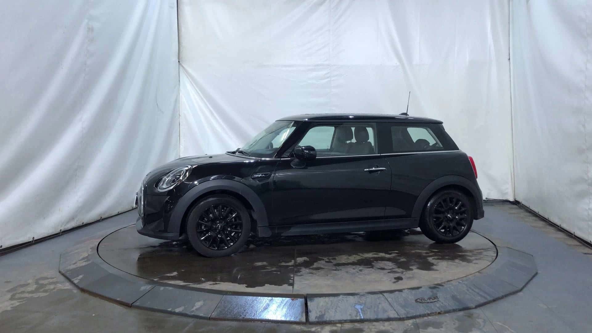 Hatch 3 Portes One 102 ch BVA7, MINI · 2022 · 22 173 km · Essence à Anceaumeville — photo 1