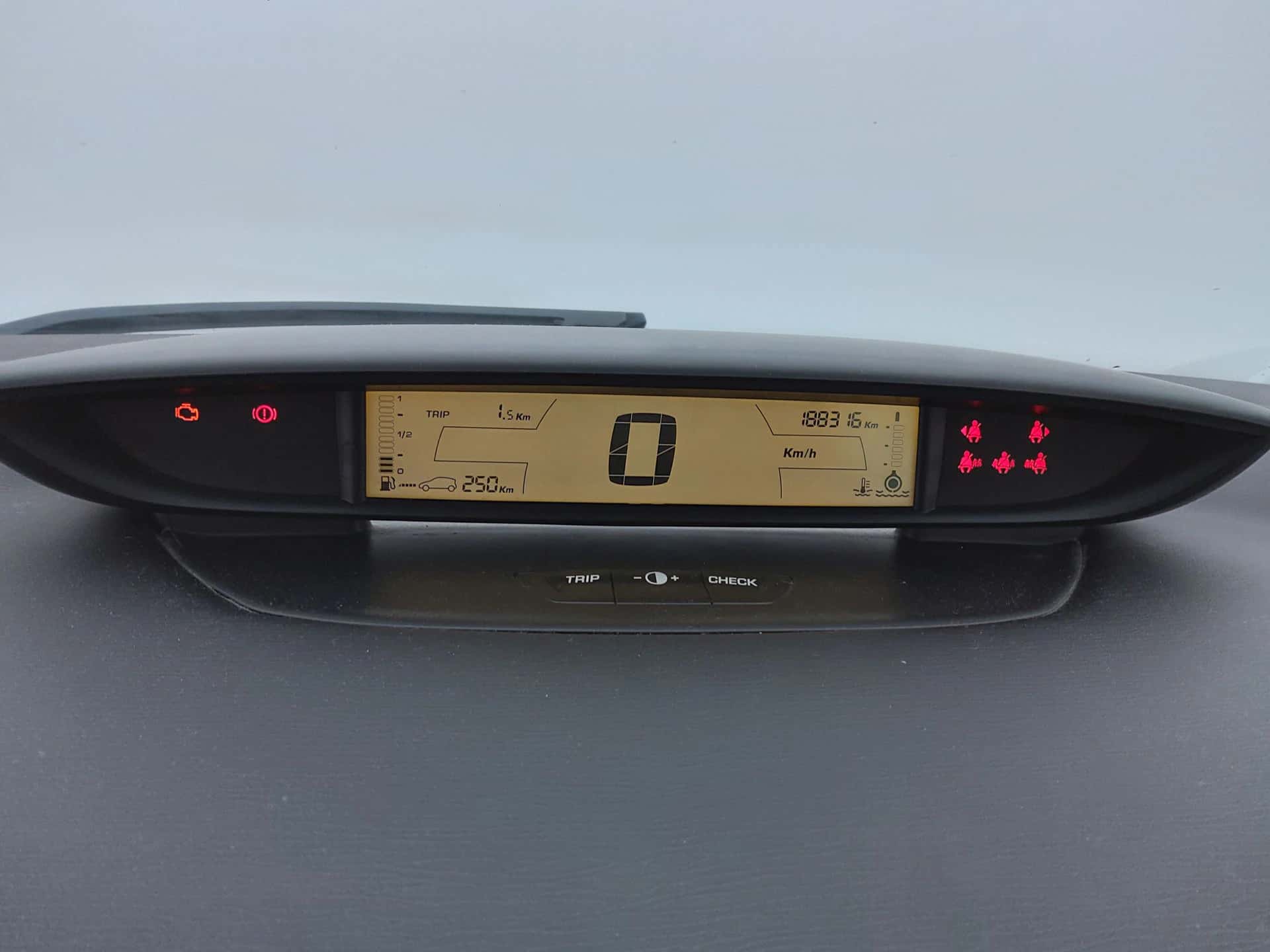 C4 HDi 92, CITROEN · 2008 · 188 316 km · Diesel à Bassens — photo 1
