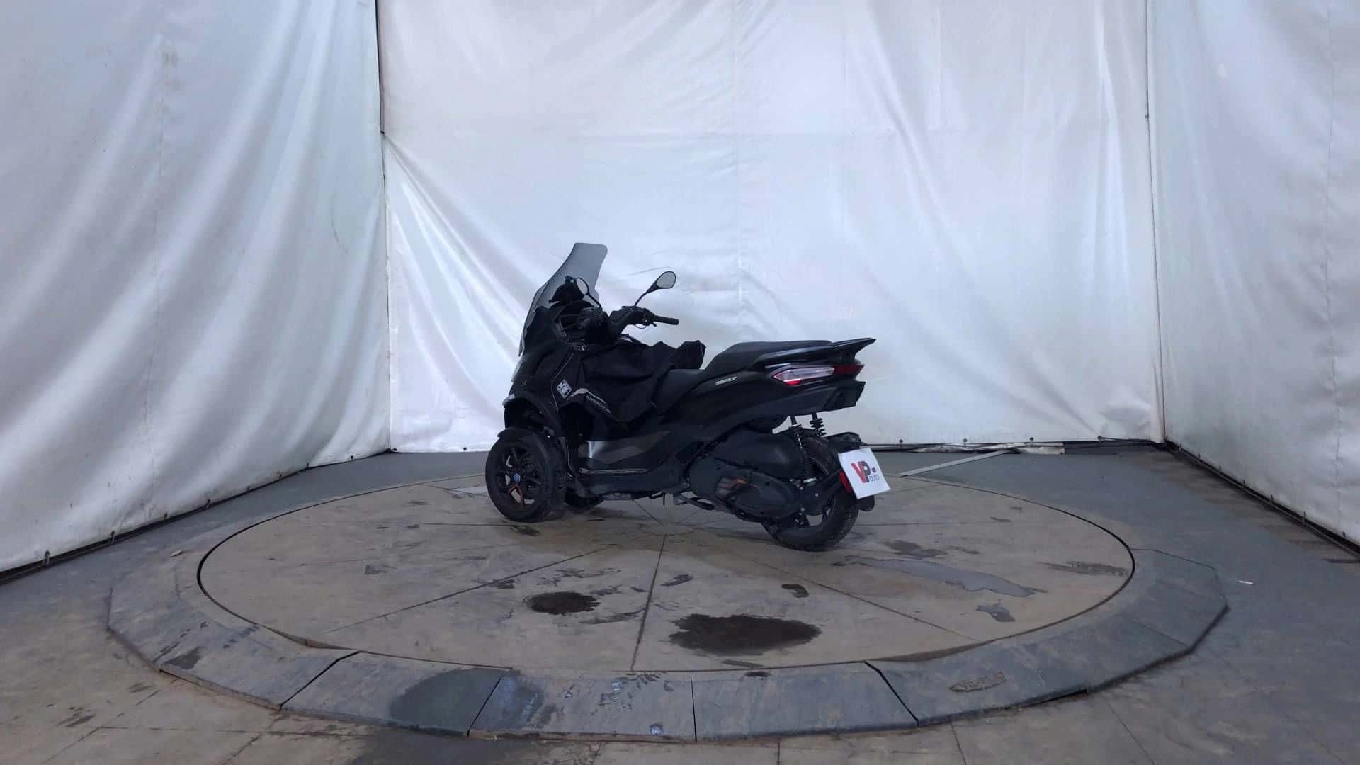 530 HPE Exclusive, PIAGGIO · 2023 · 4 922 km · Essence à Anceaumeville — photo 1