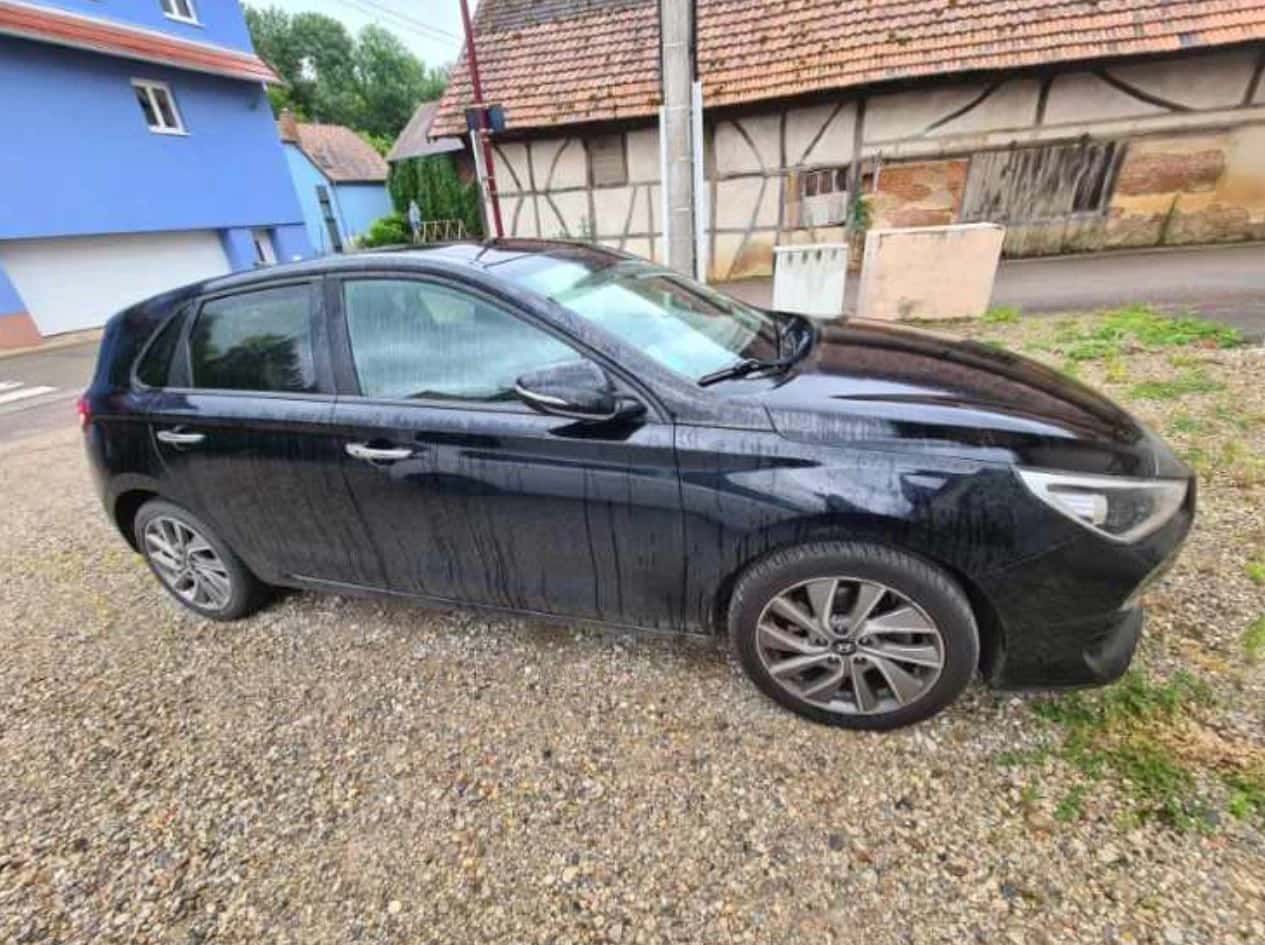 Hyundai I30, essence ayant 182977 km au compteur