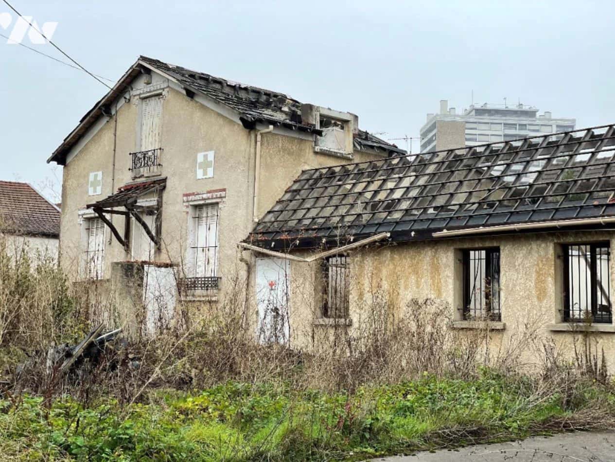 Un immeuble de 187 m² à Bobigny, Bobigny · 187.00 m² à Bobigny — photo 1