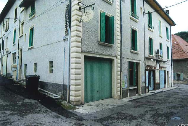 Immeuble à Izeaux (38), Izeaux à Izeaux — photo 1