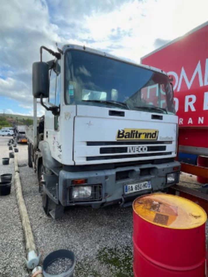 Iveco 19T, année 2001, avec 948084 km au compteur
