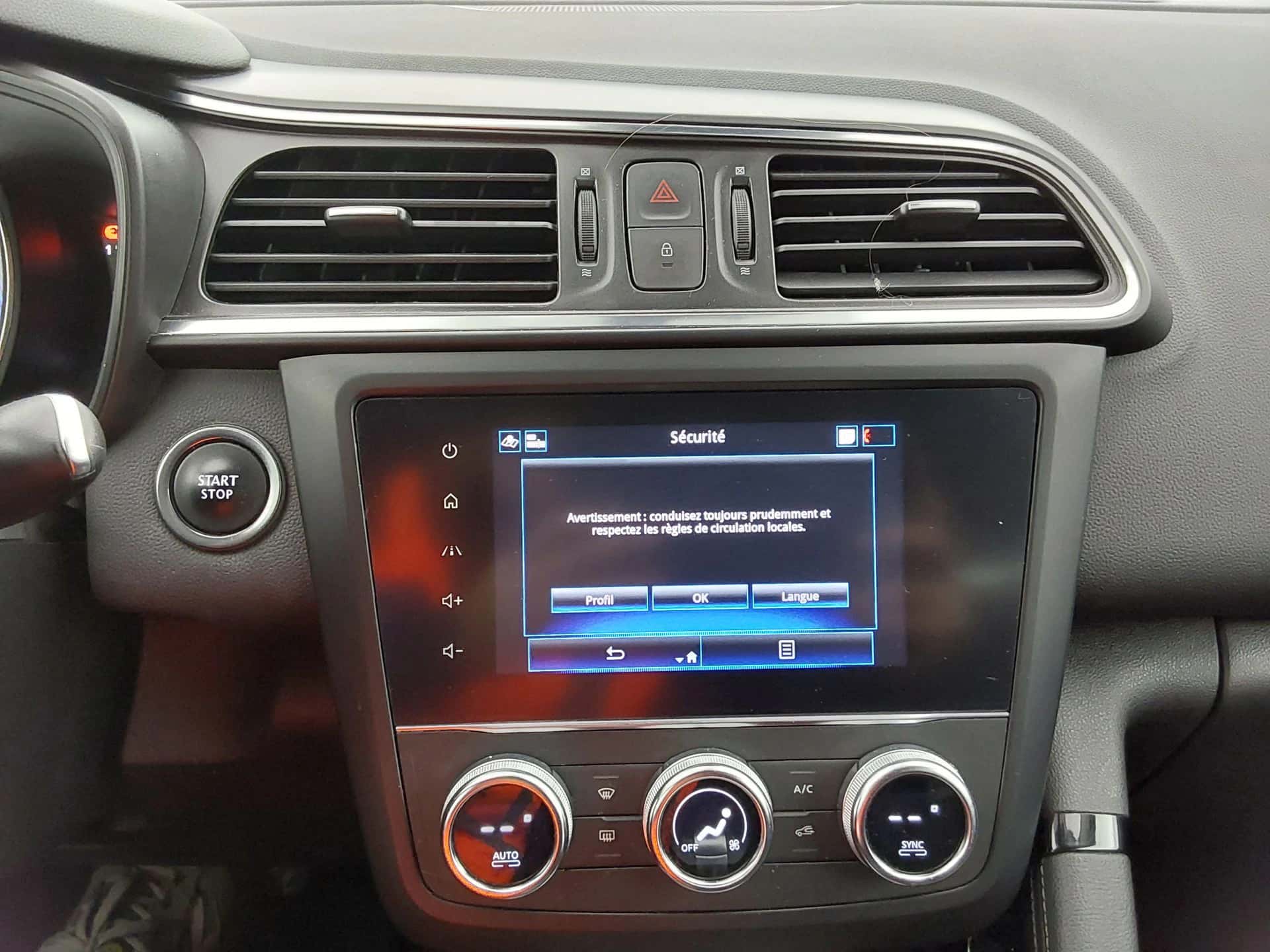 Kadjar Blue dCi 115 EDC, RENAULT · 2021 · 130 878 km · Diesel à Valenton — photo 1