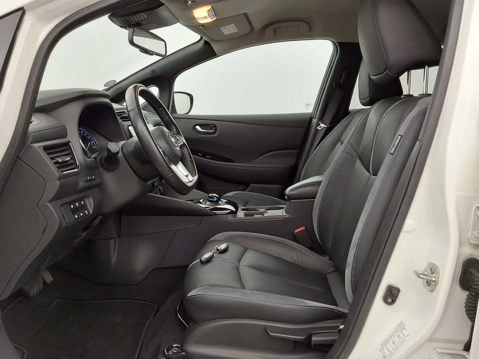 Leaf Electrique 40kWh, NISSAN · 2021 · 44 770 km · Electrique à Valenton — photo 1
