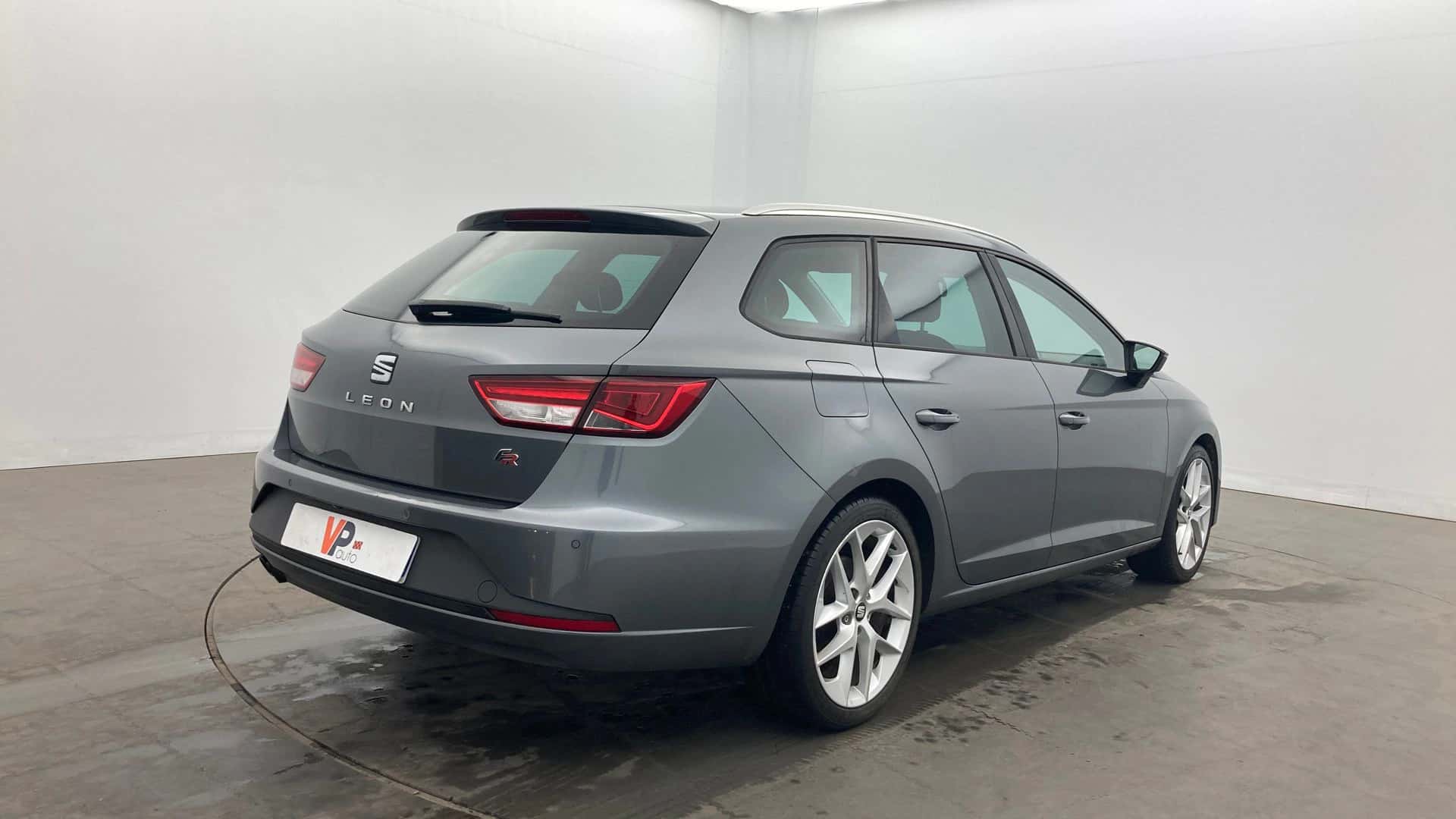 Leon ST 1.8 TSI 180 Start/Stop, SEAT · 2015 · 216 928 km · Essence à Vertou — photo 1