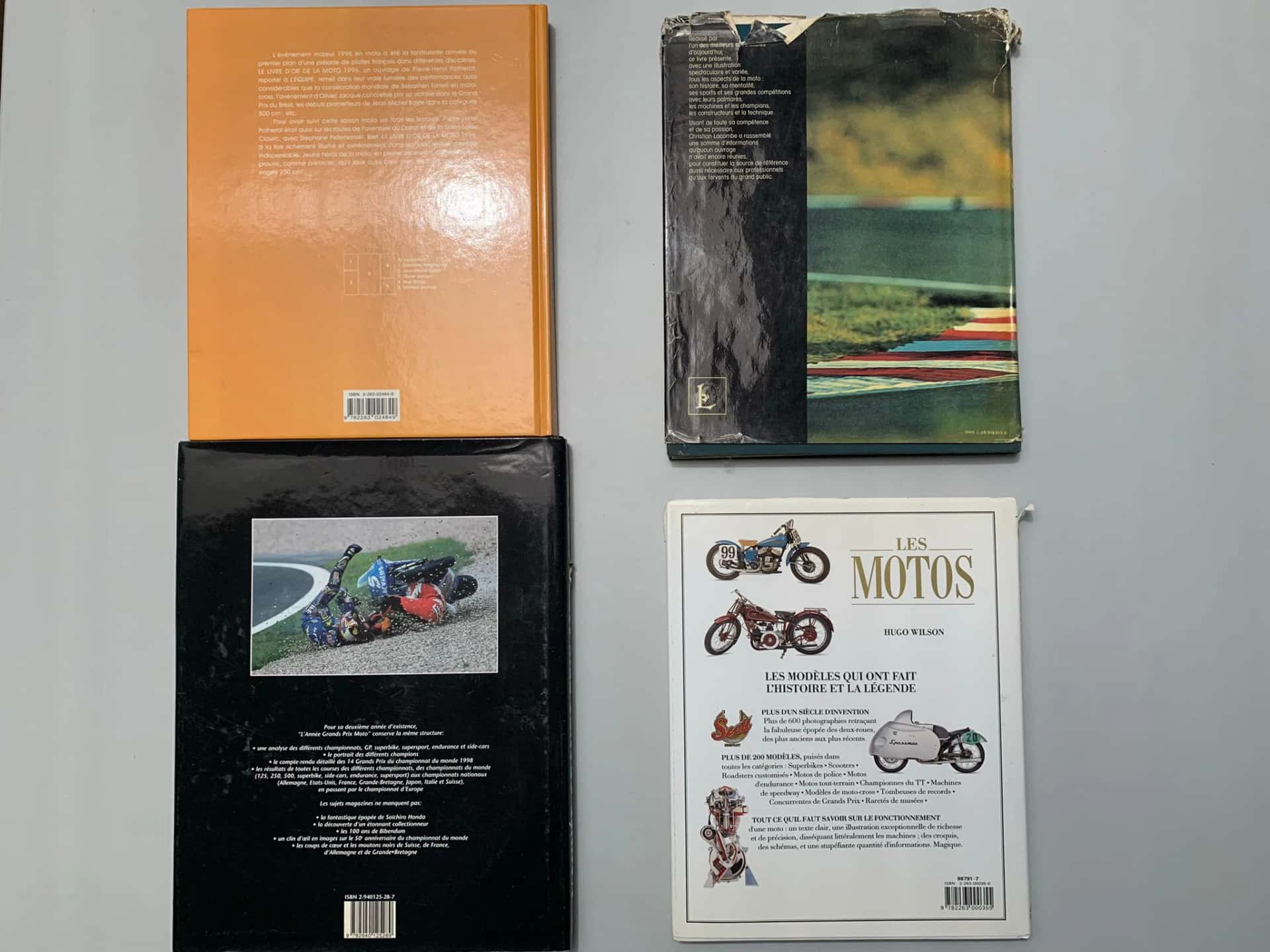 Lot de 4 livres Moto, AUTOMOBILIA à Caudan — photo 1