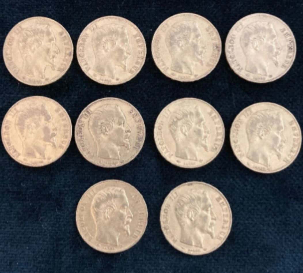 Lot de 10 pièces 20 F en or conservé à la banque, Pièce en or à Paris — photo 1
