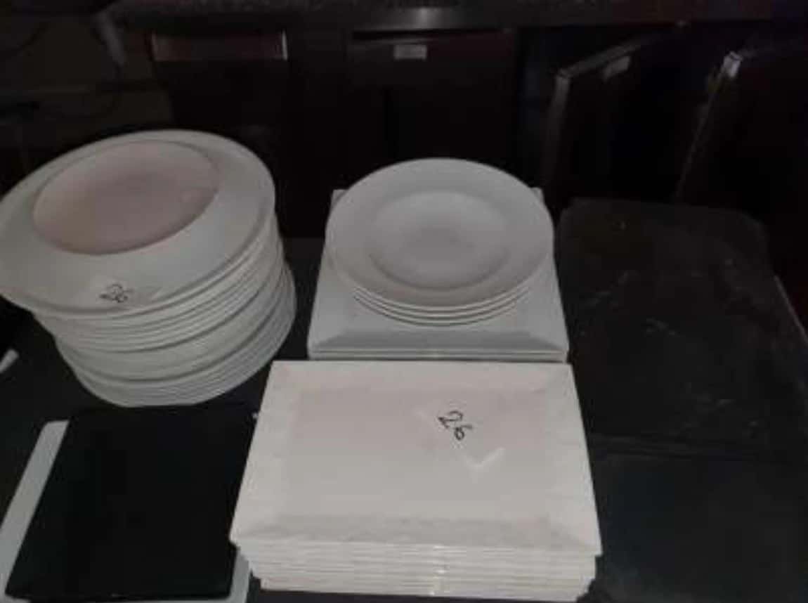 Un lot de vaisselle à Mazamet — photo 1