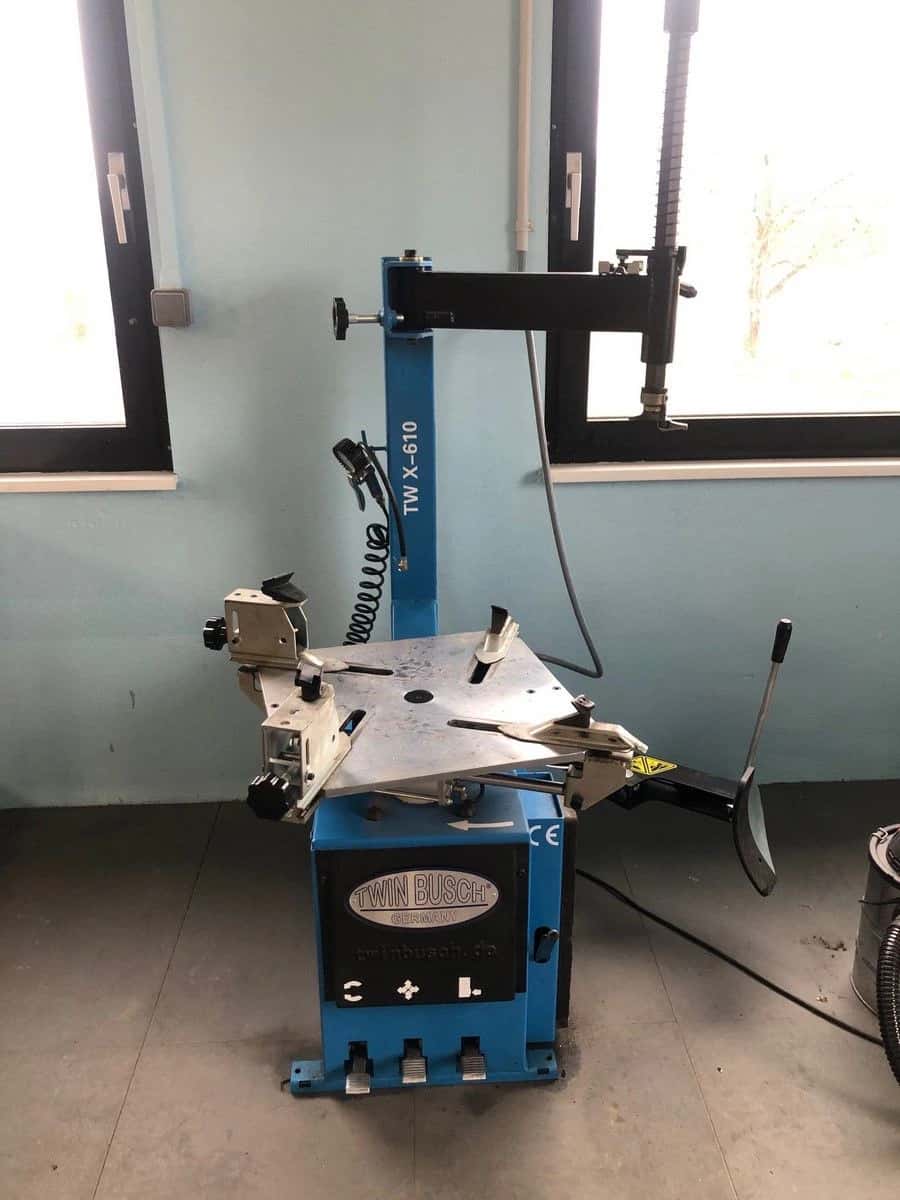 1 Machine à pneu Twin-Busch TW X-610