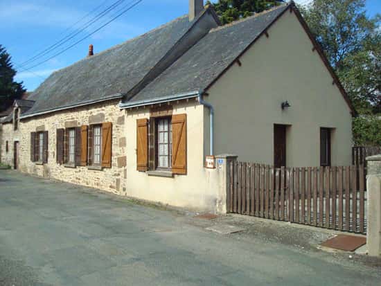 Maison à Asse-le-Boisne (72) à Asse-le-Boisne