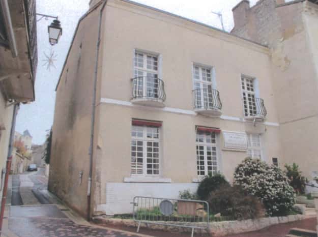 Maison à Loudun (86), Loudun à Loudun — photo 1