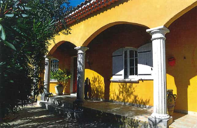 Maison à Montelimar (26), Montelimar à Montelimar — photo 1