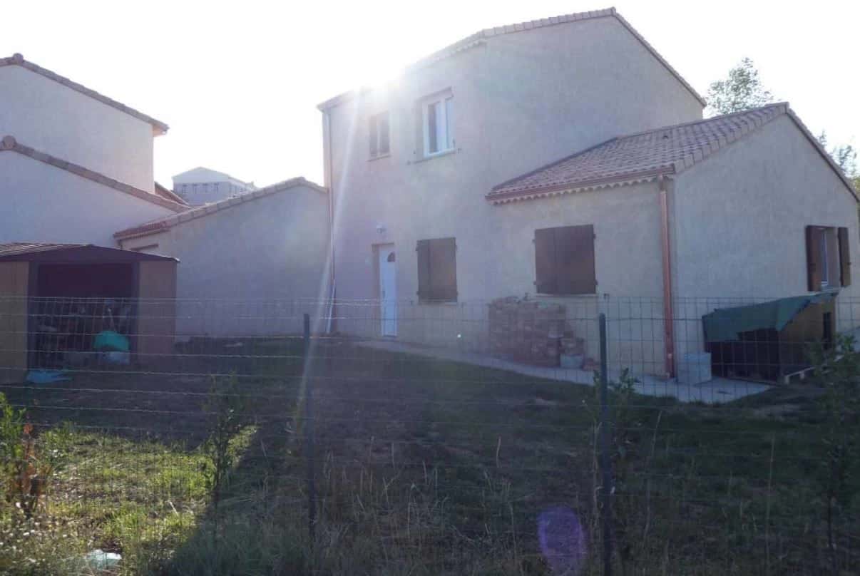 Maison à Vernoux en Vivarais à Privas — photo 1