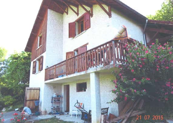 Maison à Voiron (38), Voiron à Voiron — photo 1