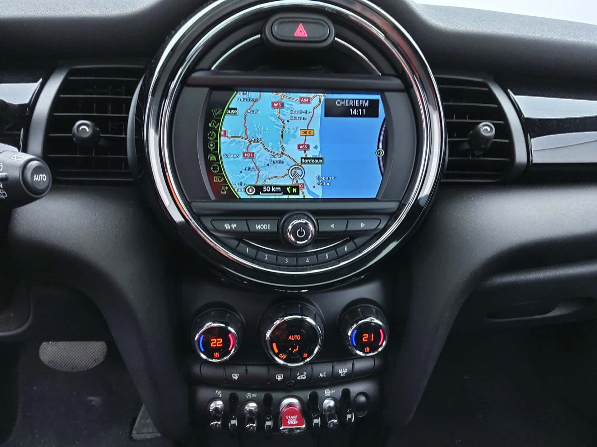 Mini Cooper S 192 ch BVA6, MINI · 2014 · 66 166 km · Essence à Bassens — photo 1