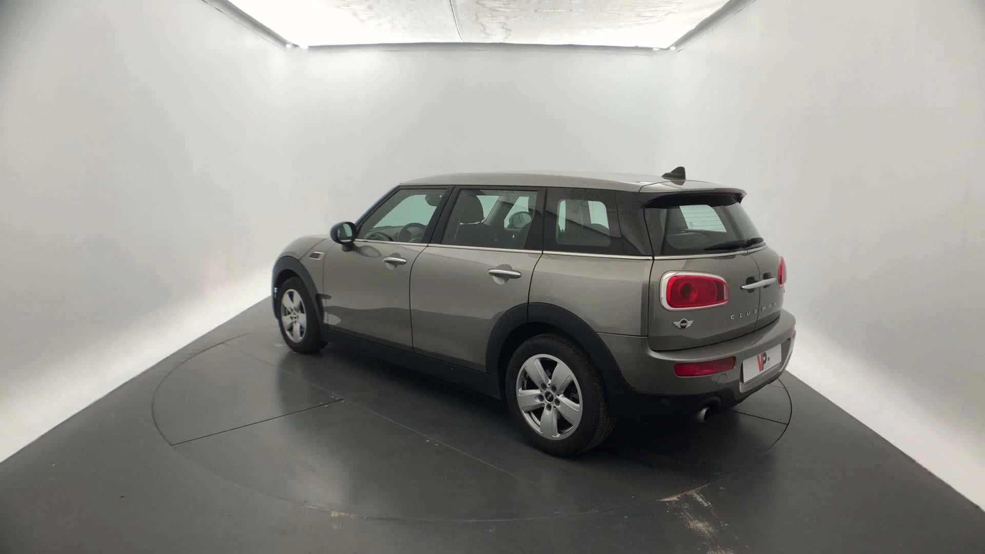 MINI · 2016 · 84108 km · Essence à Miramas — photo 1
