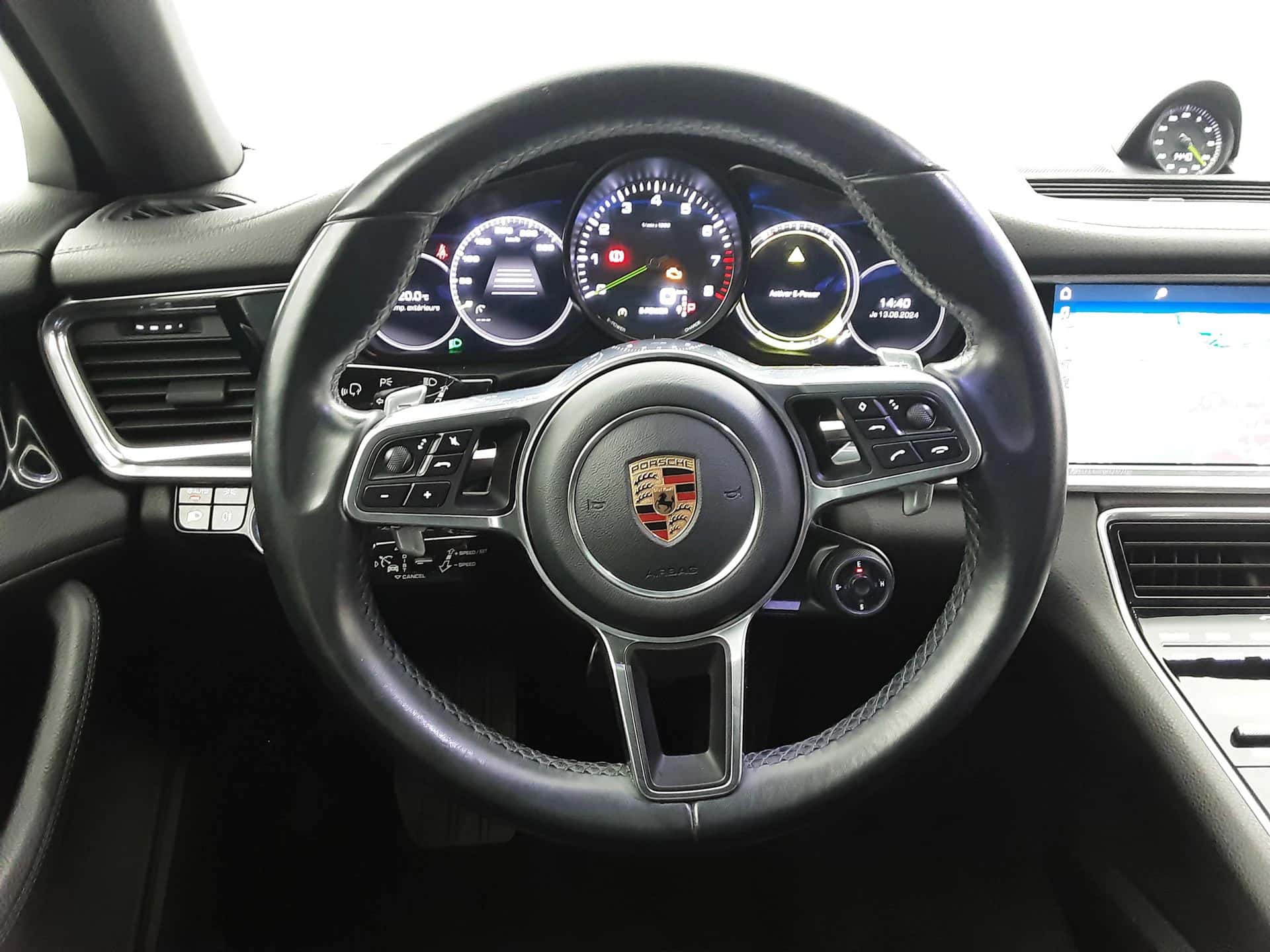 Panamera 4 V6 3.0 462 Hybrid PDK, PORSCHE · 2018 · 86245 km · Hybride à Caudan — photo 1