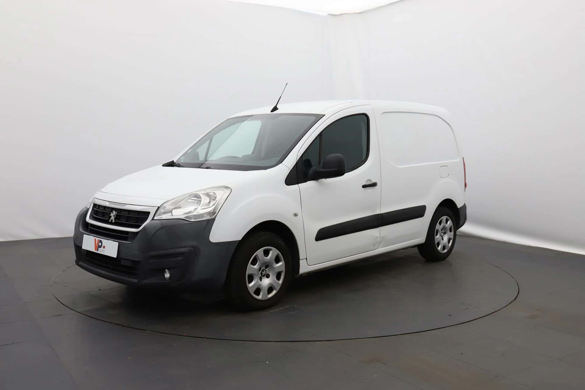 PARTNER FOURGON 120 L1 1.6 BLUEHDI 100 S&S BVM5, PEUGEOT · 2015 · 202 147 km · Diesel à Bassens — photo 1